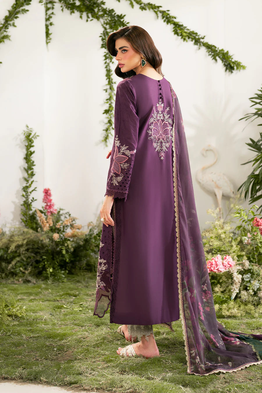 IFE-03 Embroidered Lawn