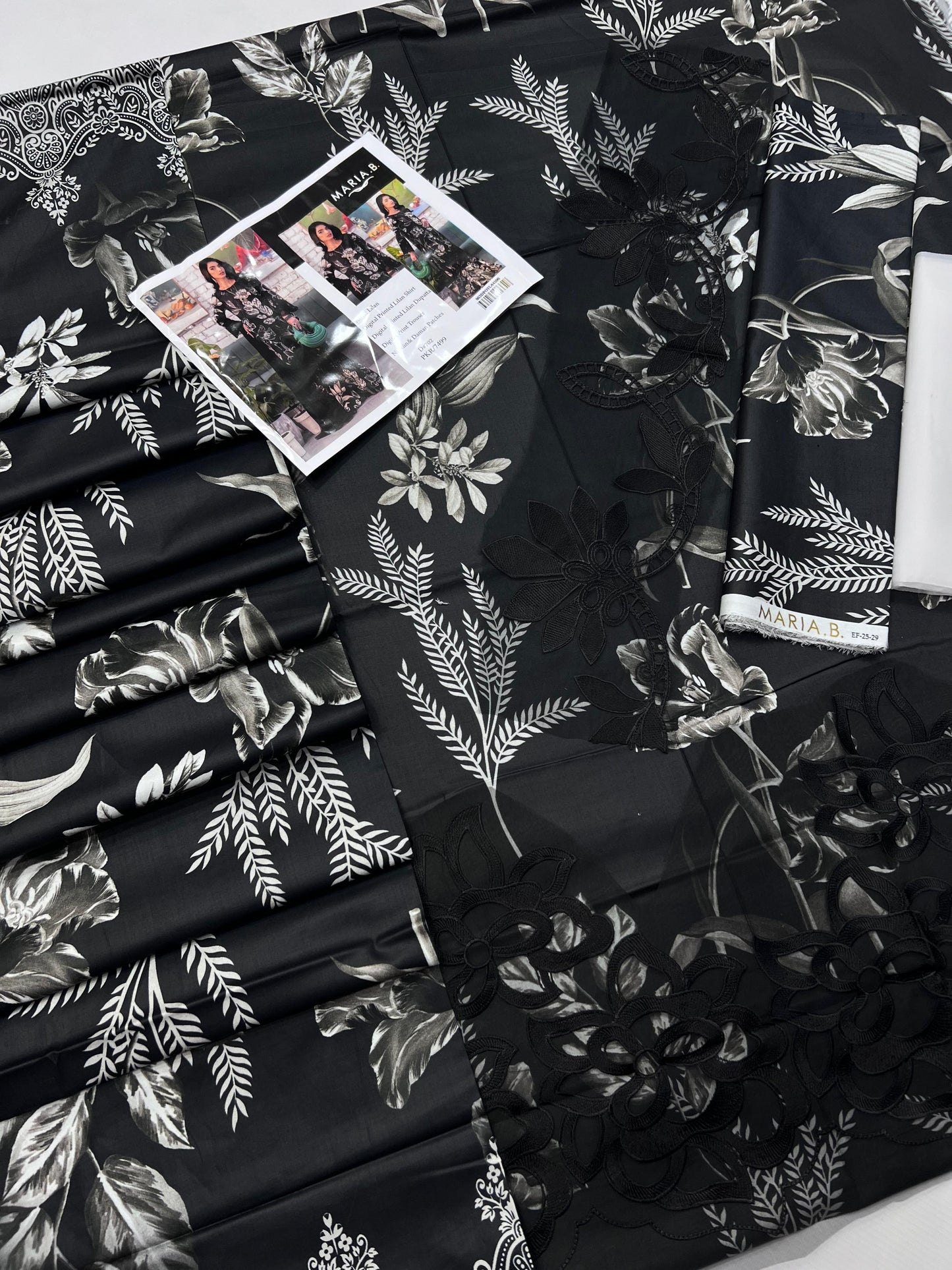 MARIA.B BRAND PRINTED EMBROIDERD ARTICLE