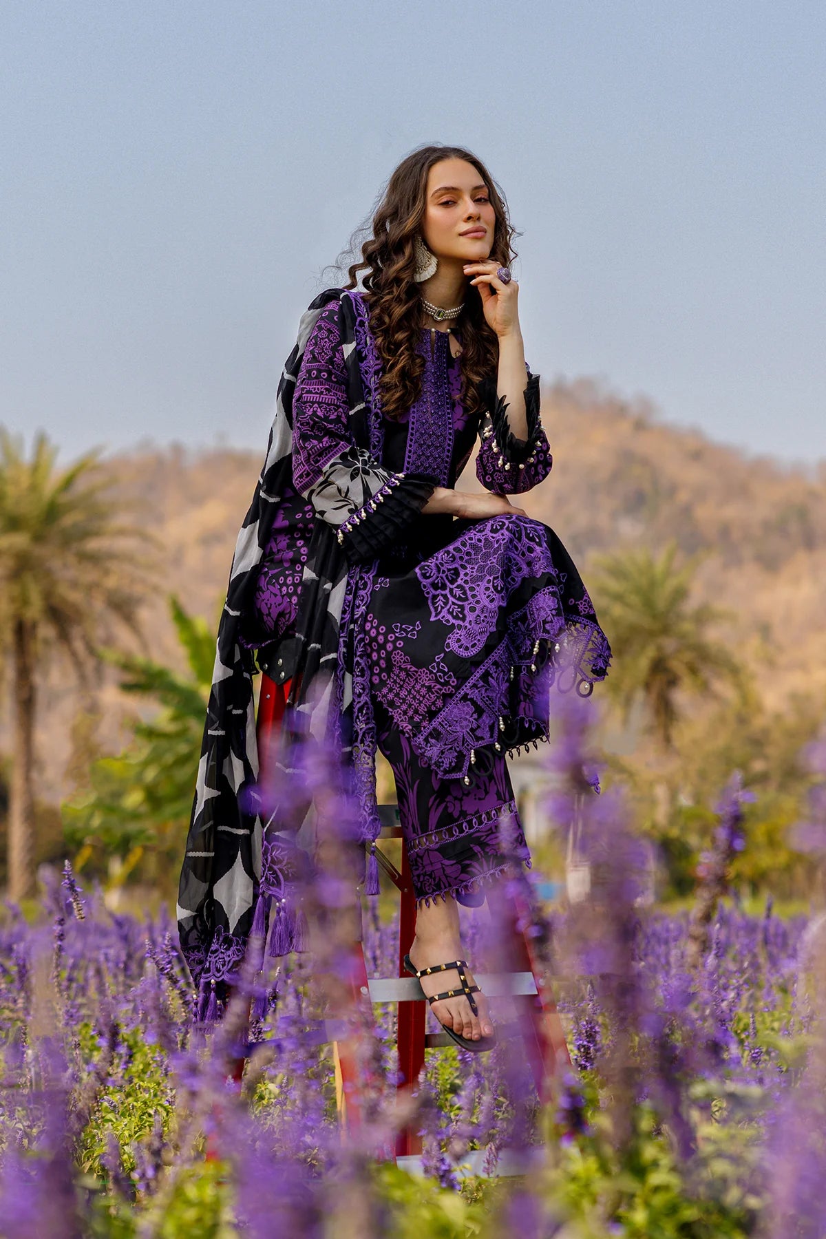 3-PC Unstitched Embroidered Lawn Collection CC5-06 BY CHARIZMA