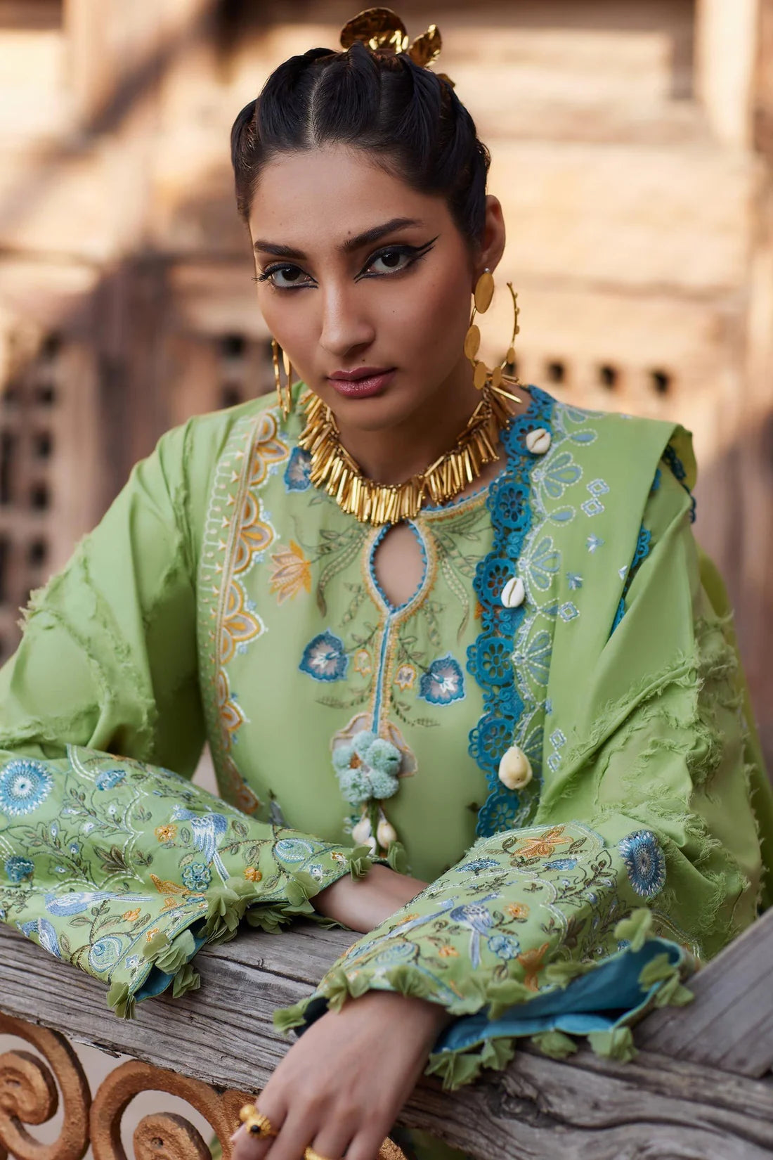 ISLA BLEU - (EL25-11B) | Elan Lawn`25