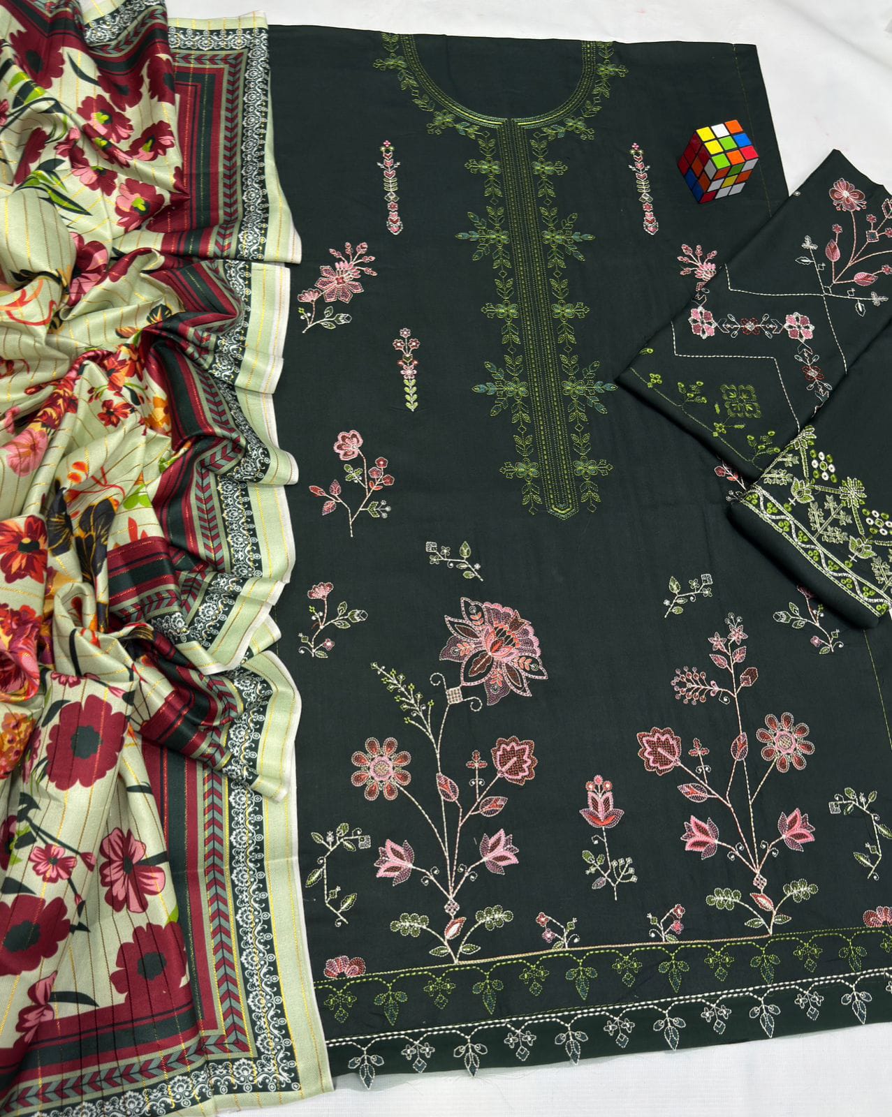 Coco By Zarashahjhan Brand Luxury Embroidered Article