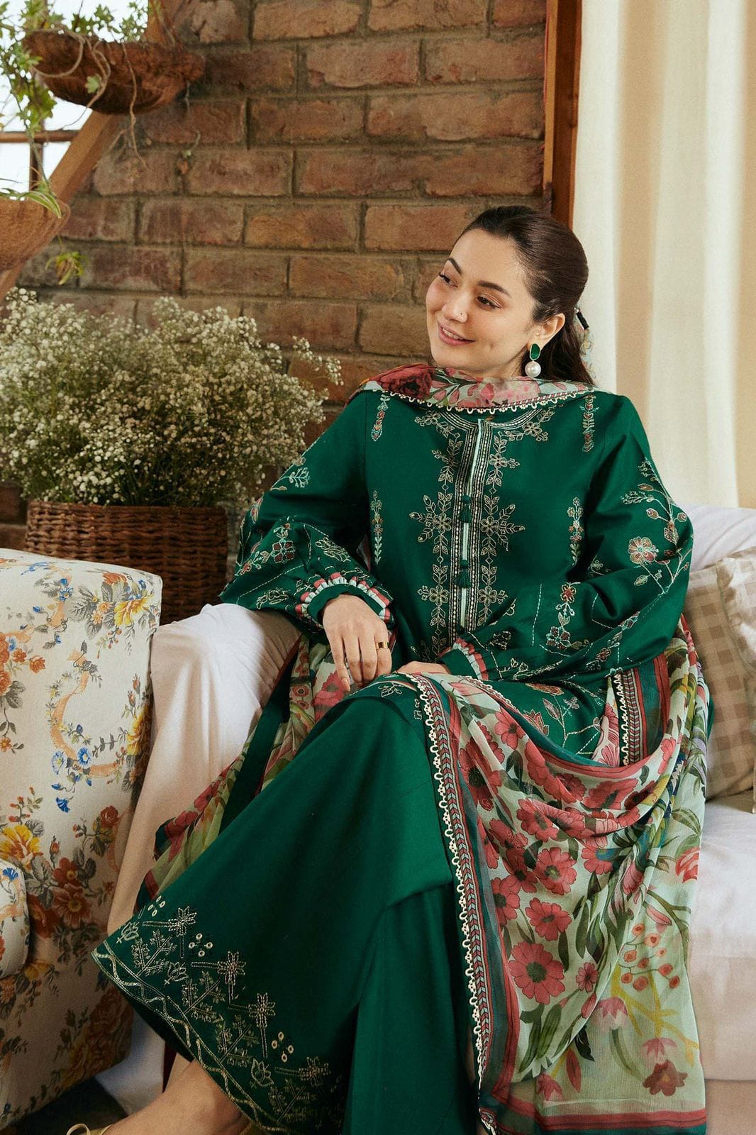 Coco By Zarashahjhan Brand Luxury Embroidered Article