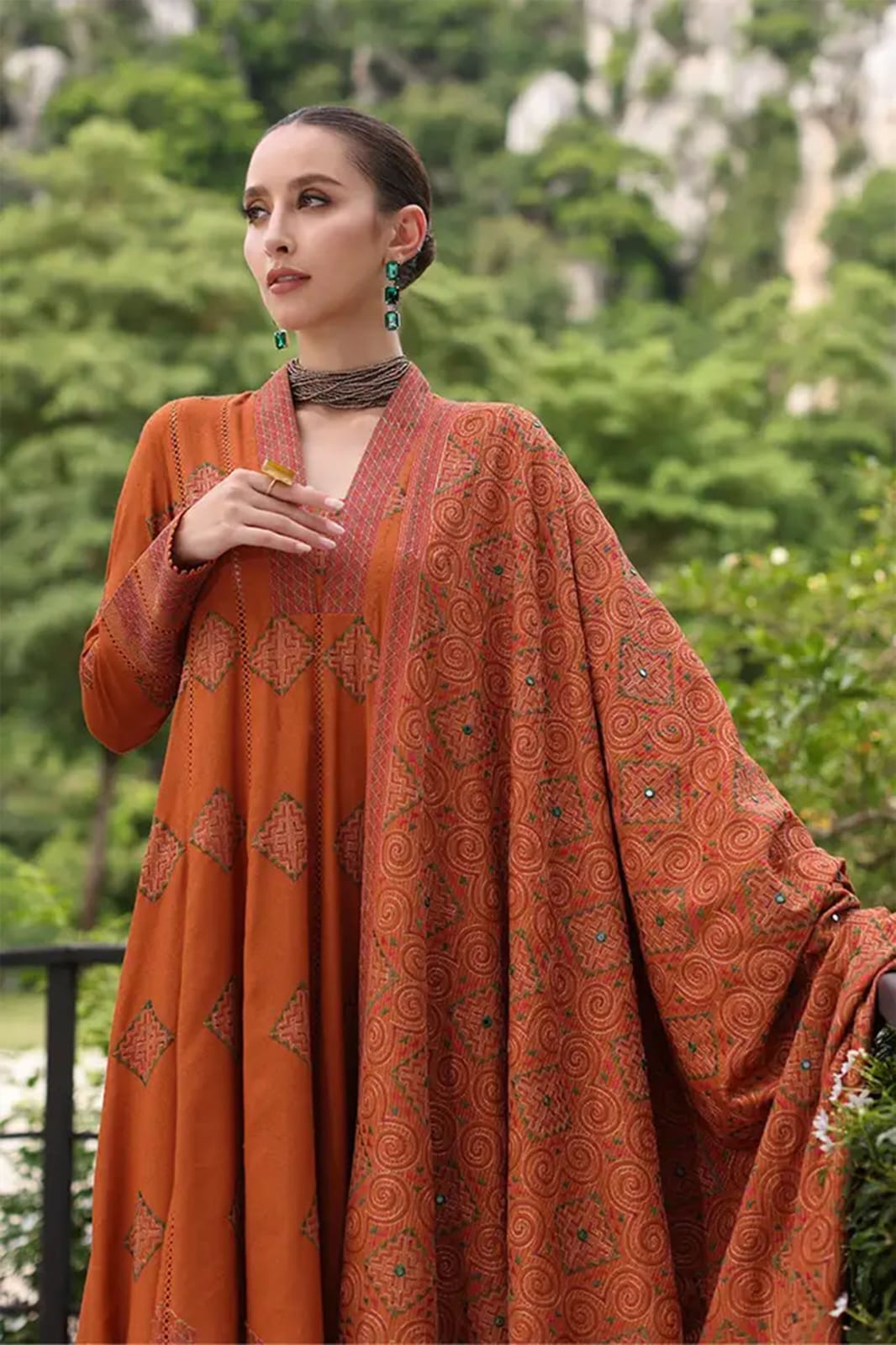 BAREEZE PREMIUM HEAVY EMBROIDERED DHANAK VOL