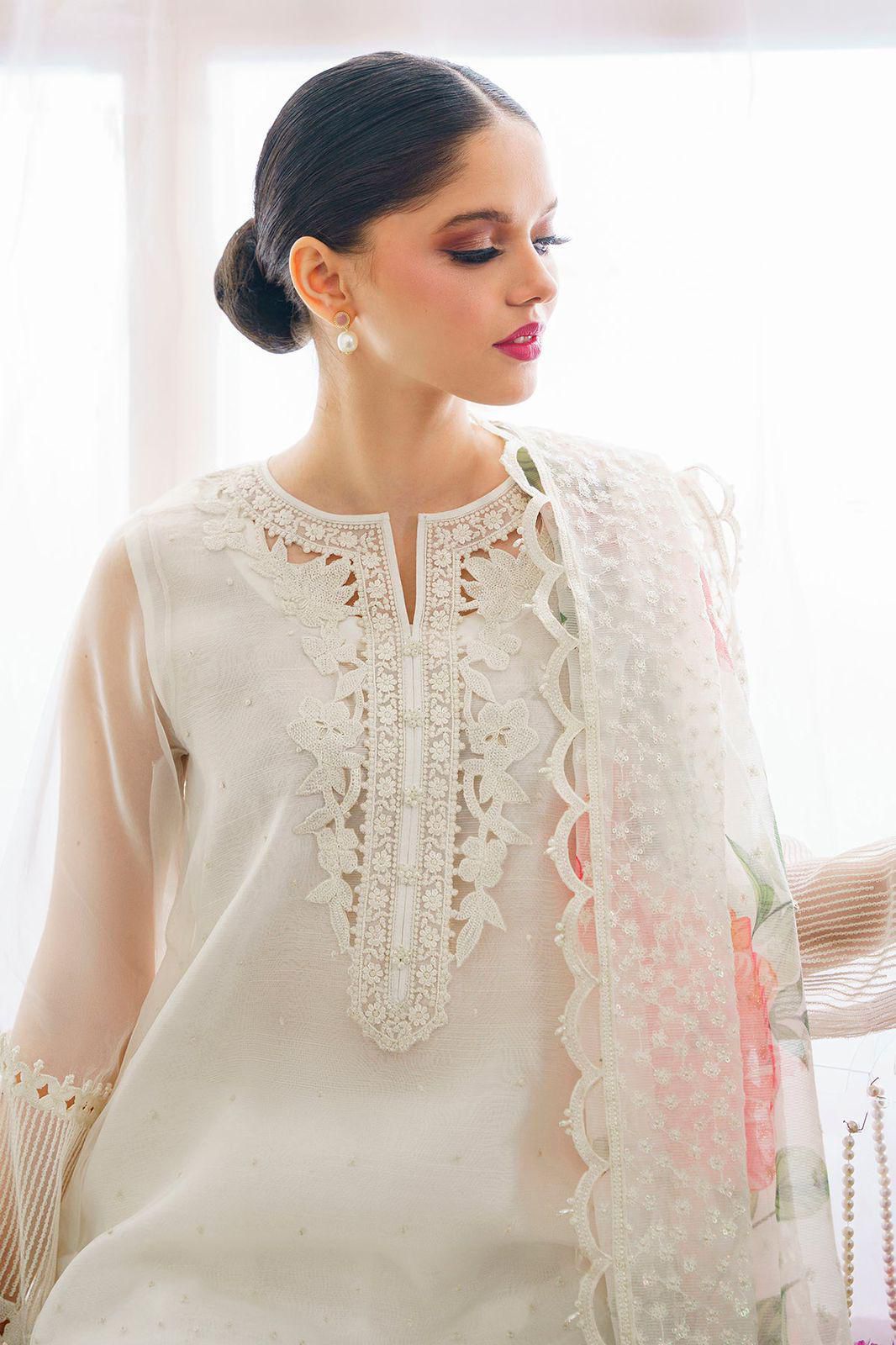 BAROQUE BRAND LUXURY WEDDING EMBROIDERED ARTICLE