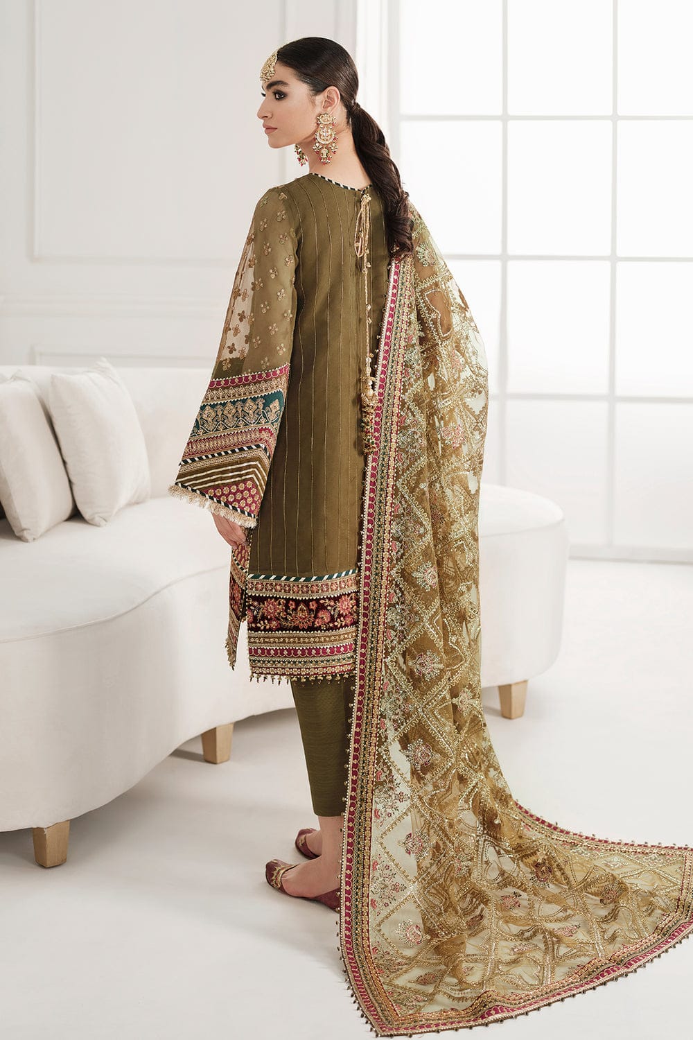 BAROQUE chiffon embroidered sequence luxury suit