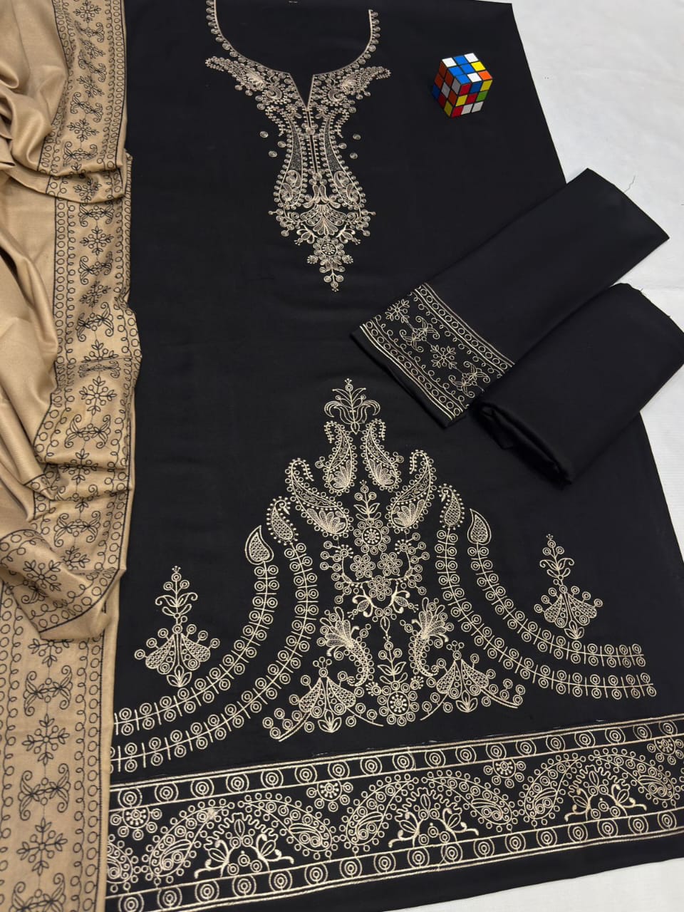 Jazmin Brand Luxury Embroidered Article