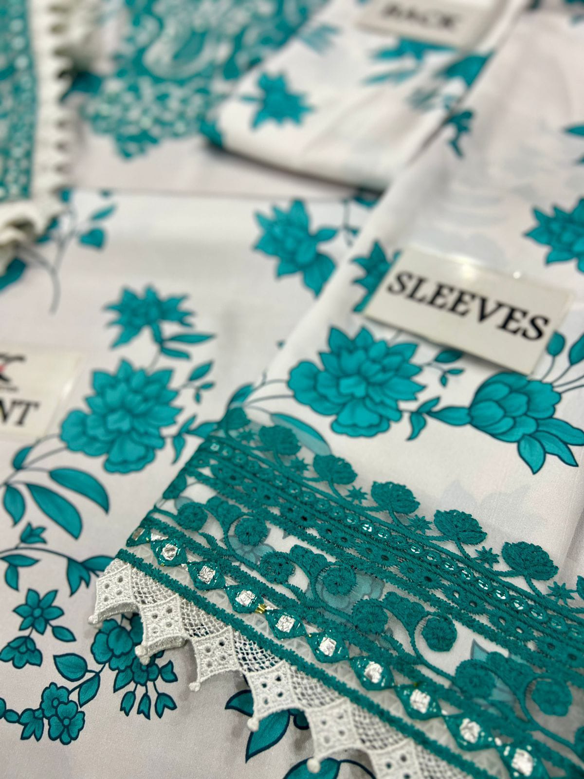 Aneelies Silk Digital Luxury Collection 2025