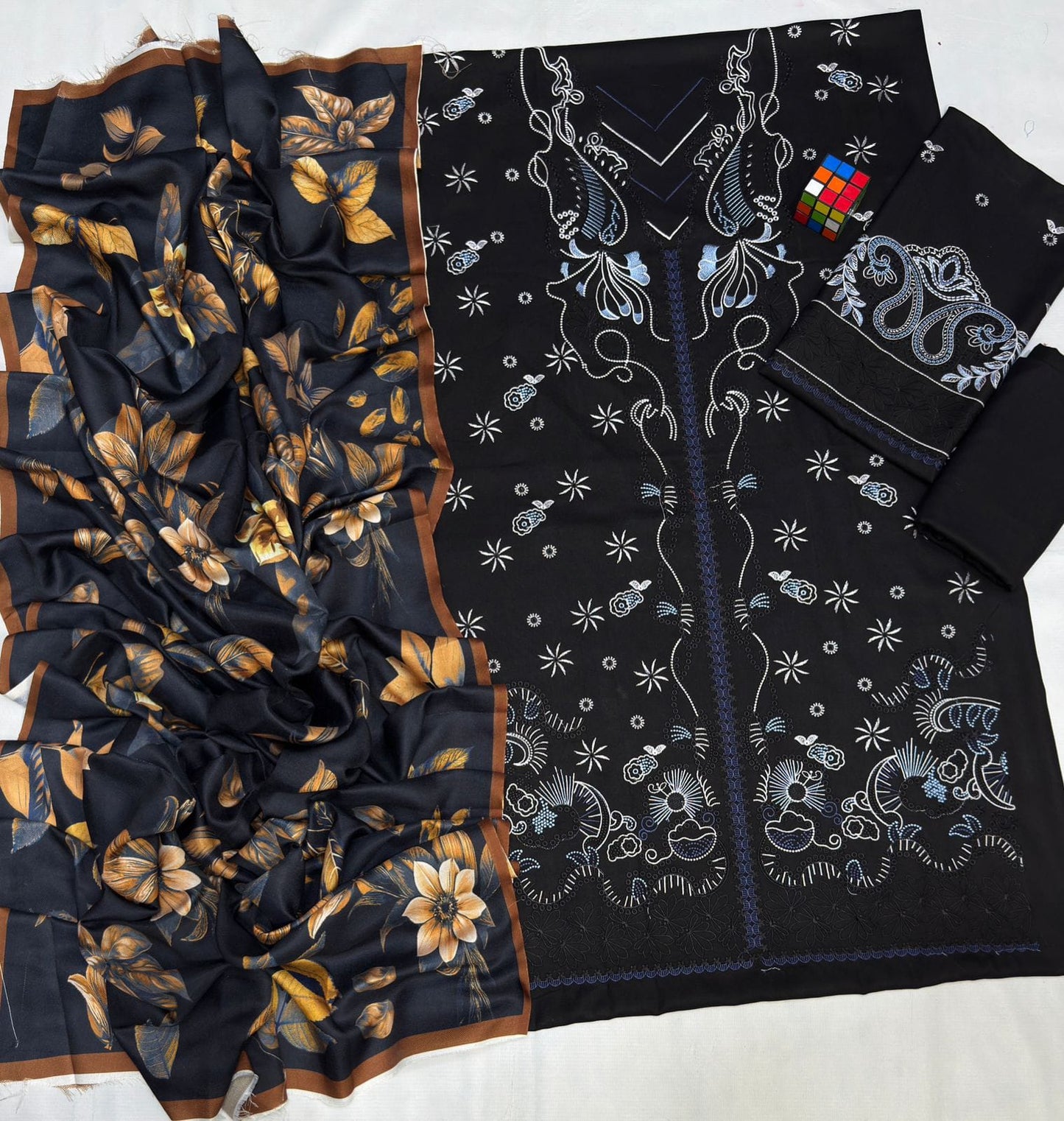 Nishay Brand Luxury Embroidered Article