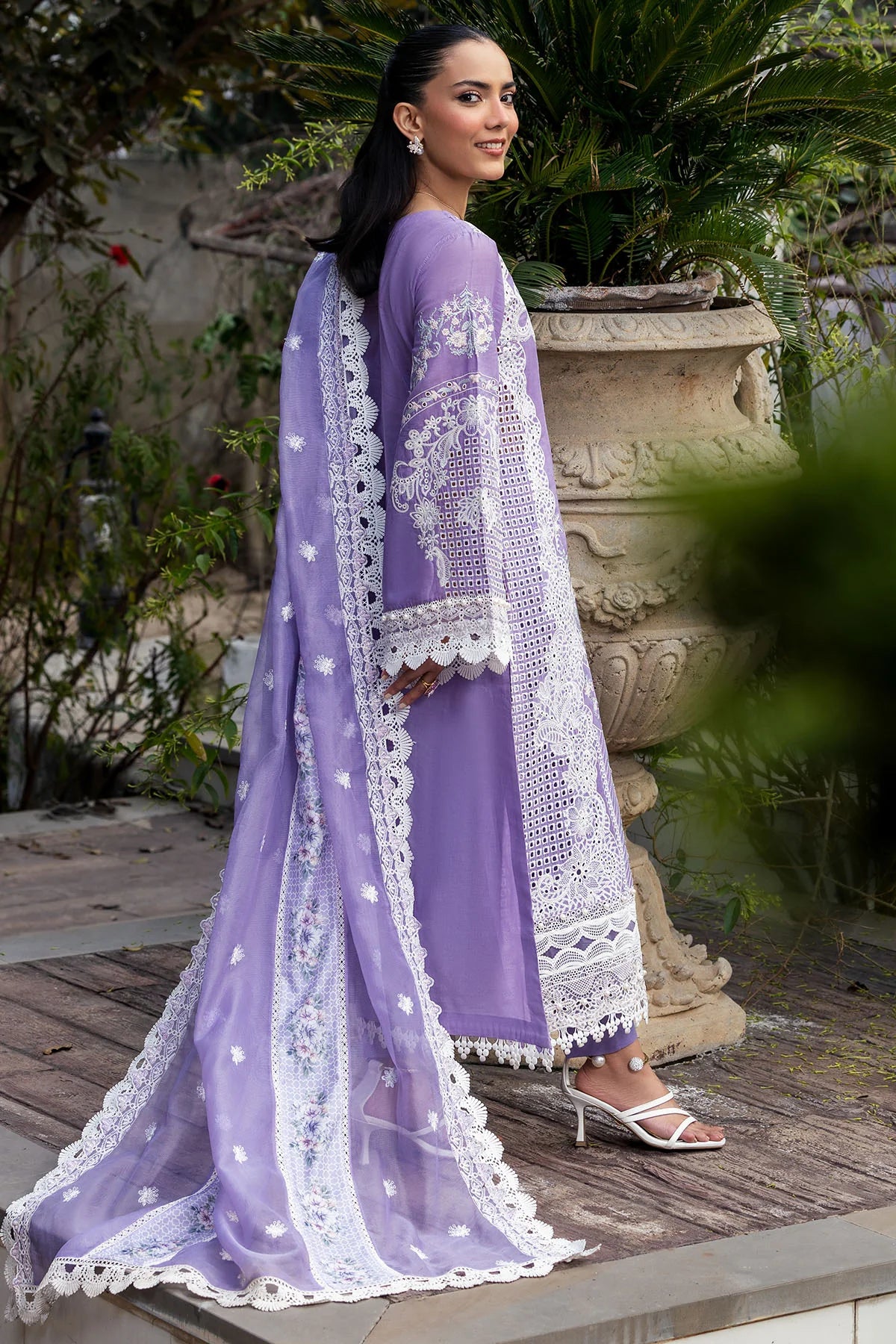 5318-ELISE EMBROIDERED LAWN UNSTITCHED