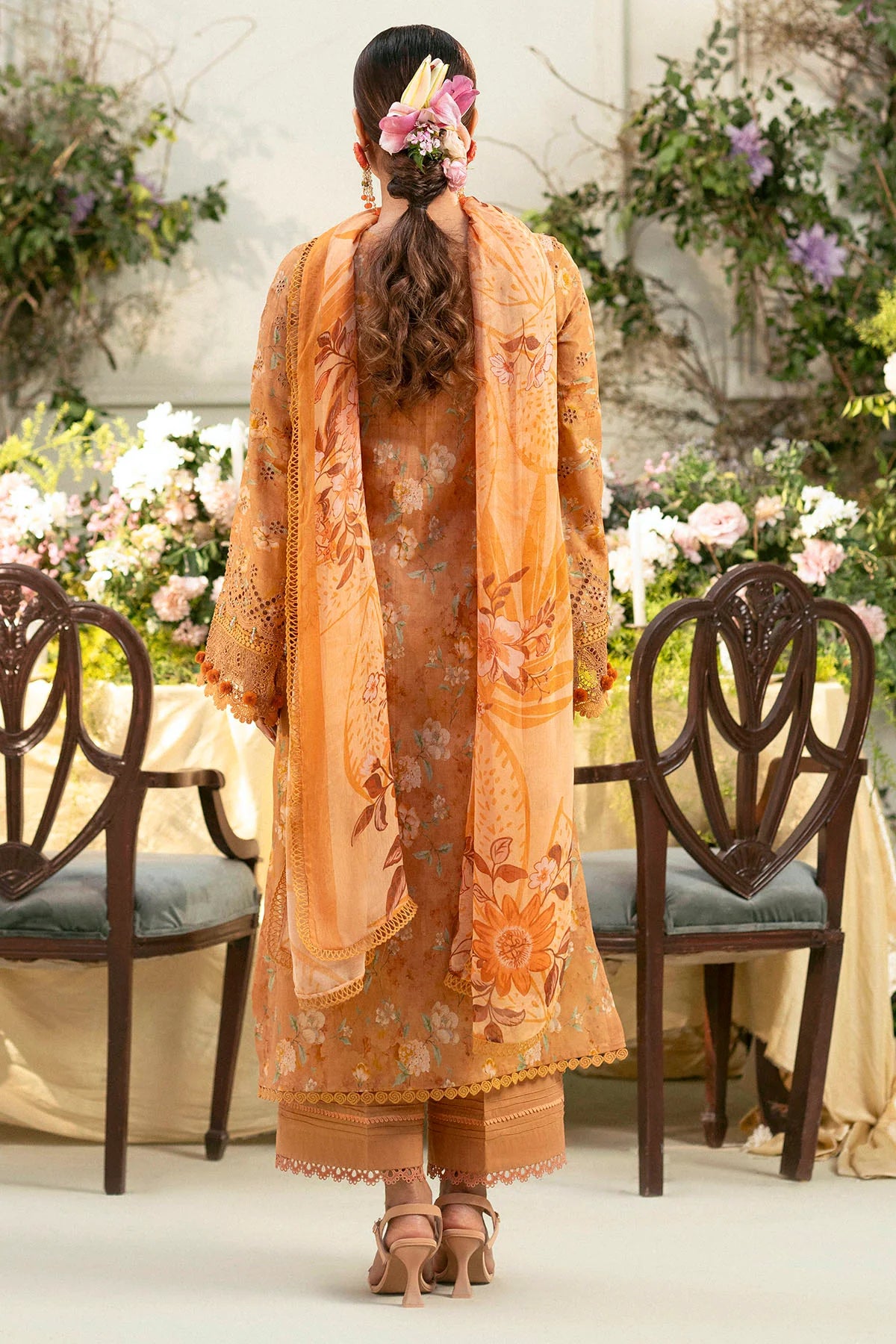 5431-BLUEBEELL EMBROIDERED LAWN UNSTITCHED BY MOFITZ