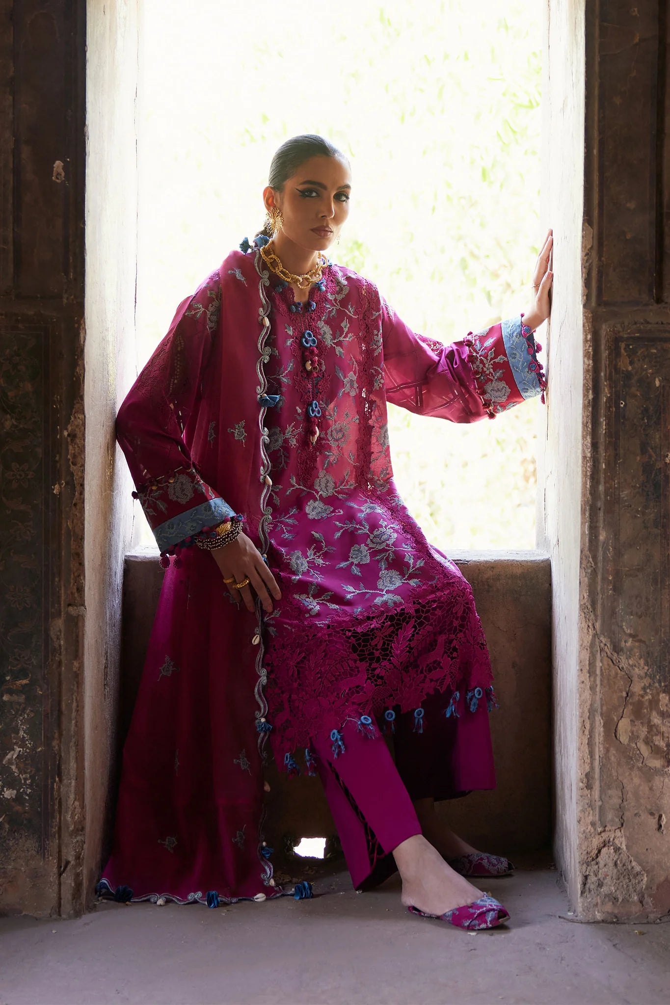 ELAN Embroidered Luxury Lawn Unstitched 3Pc Suit EL25-10B OPHELIA
