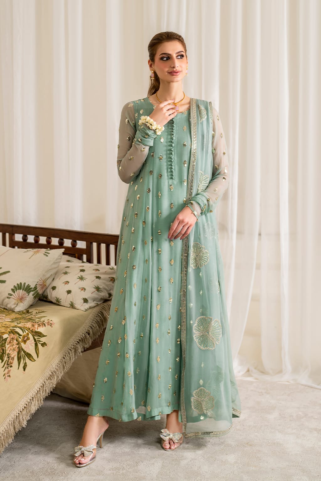 IZNIK – Premium Chiffon Collection 2025