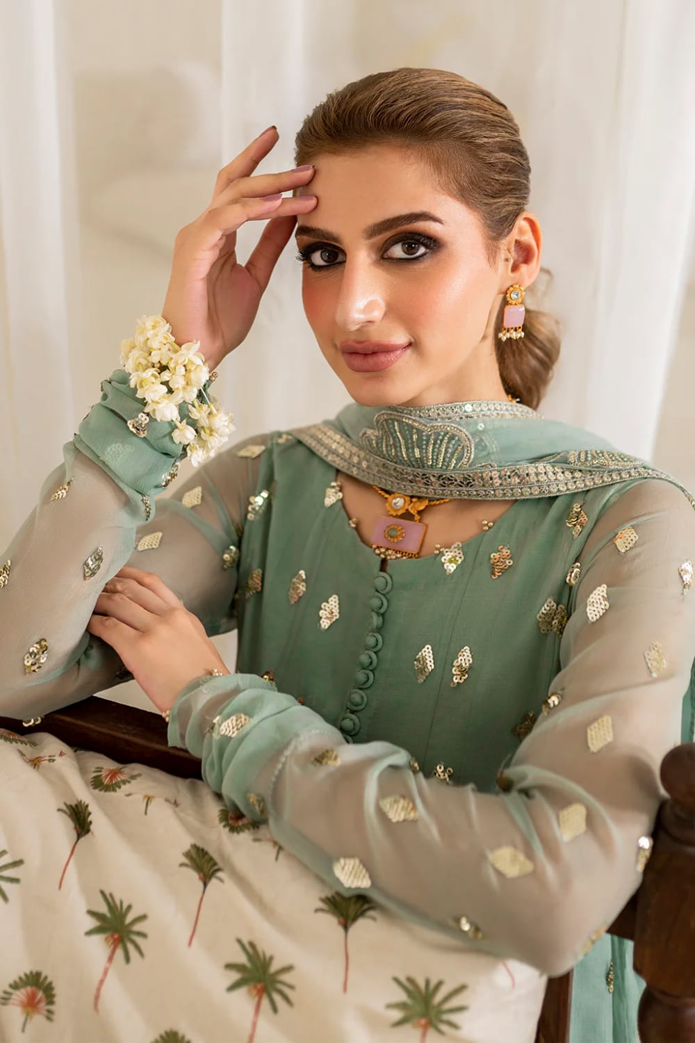 IZNIK – Premium Chiffon Collection 2025