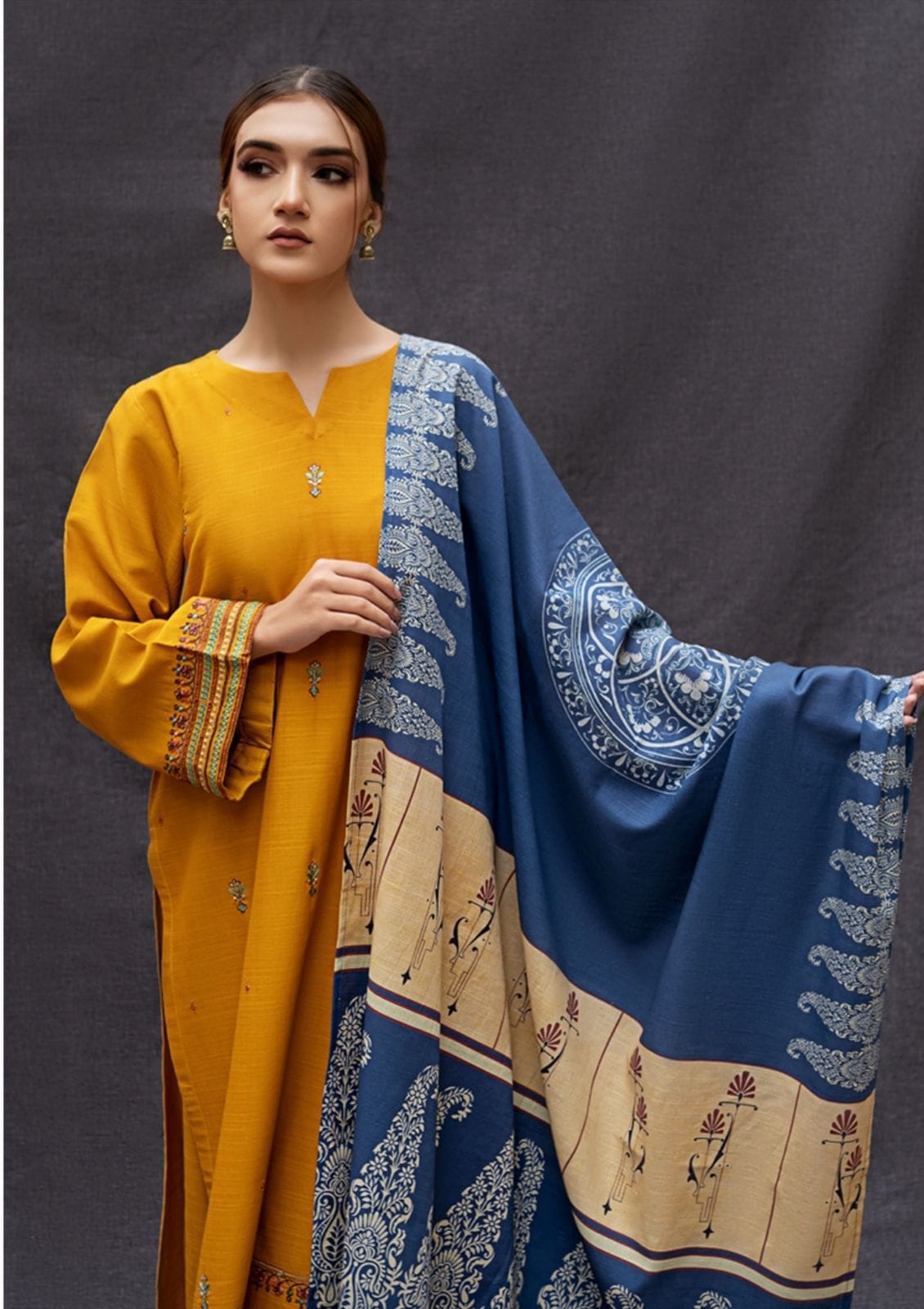 Urge Brand Luxury Embroidered Article